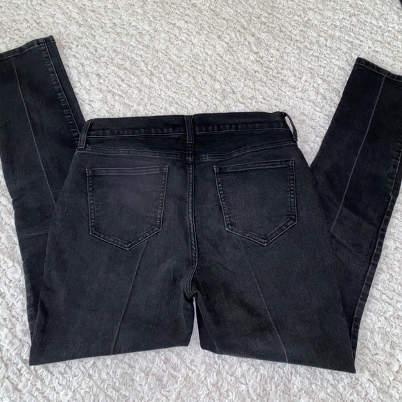 Creased Black Washed Jeans - Picture 3 of 4